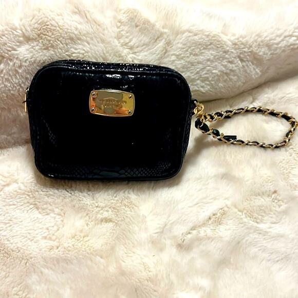 Michael Kors clutch💎💎 - Picture 1 of 3